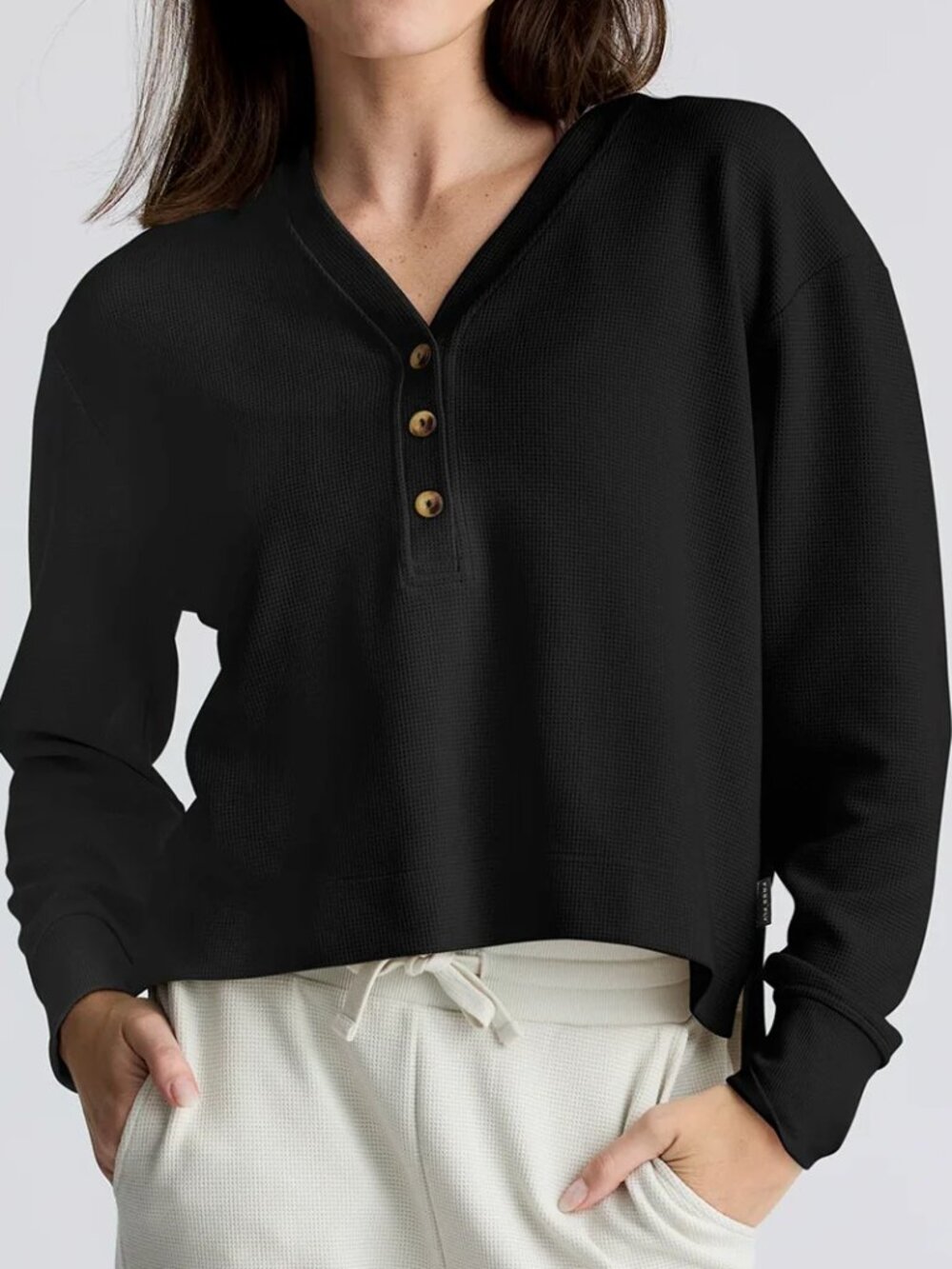 Free Fly Women's Waffle Long Sleeve Henley Shirt Size M Grey Black Sand NWT